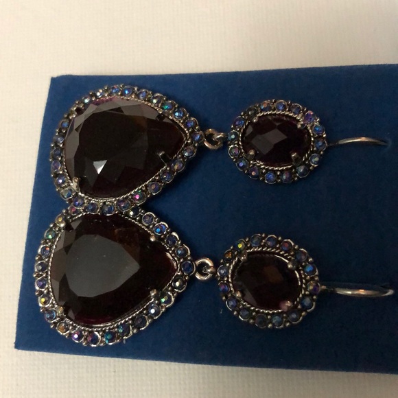 NBW - Picture 3 of 5